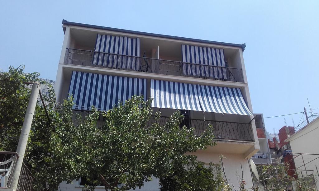 Apartments Ivka Omiš Buitenkant foto