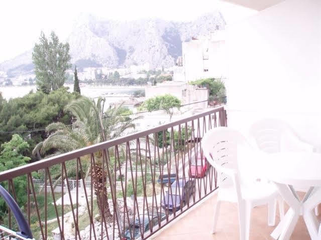 Apartments Ivka Omiš Buitenkant foto