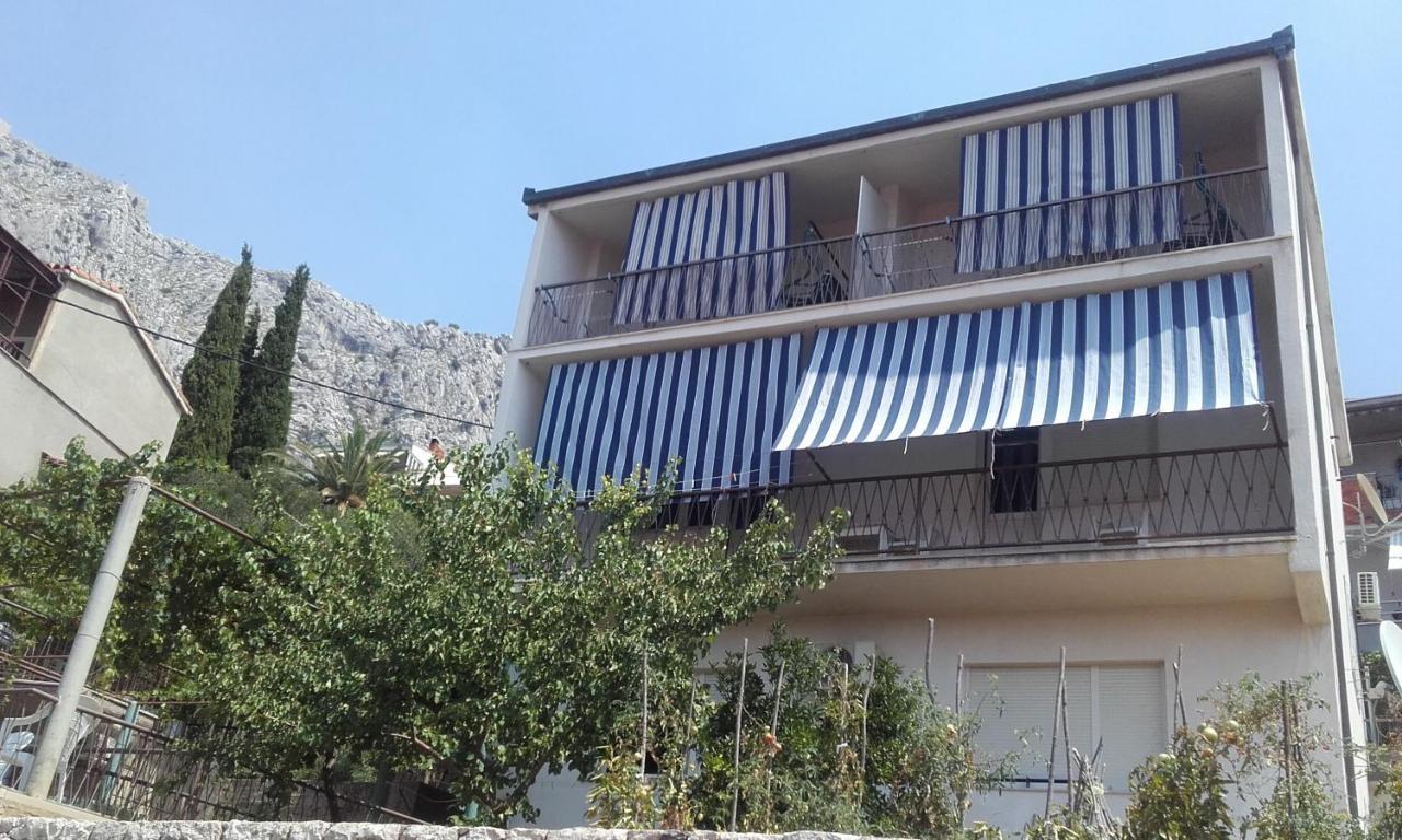 Apartments Ivka Omiš Buitenkant foto